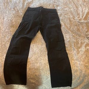 Carhartt relaxed fit pants size 32x32 in as new condition.